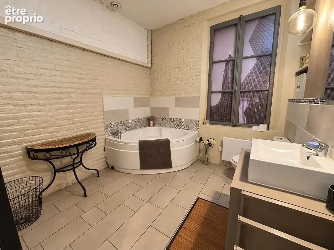 Maison atypique pleine de charme ? un bien unique à découvrir ! - photo 3