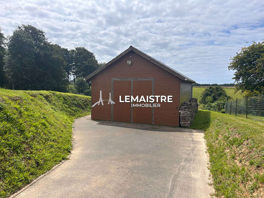 Maison à GONNEVILLE-LA-MALLET