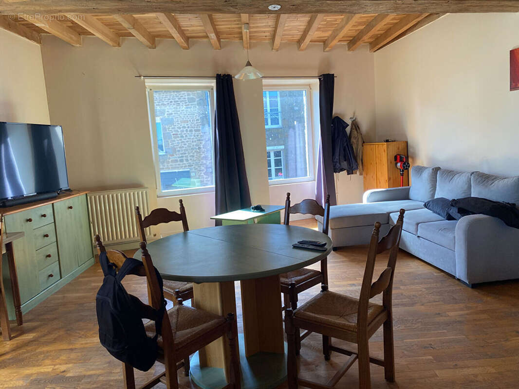 Appartement à GORRON