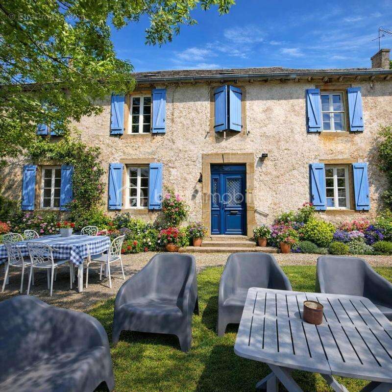 Domaine authentique offrant gîte restauration, et événementiel dans un cadre naturel d'exception - photo 2