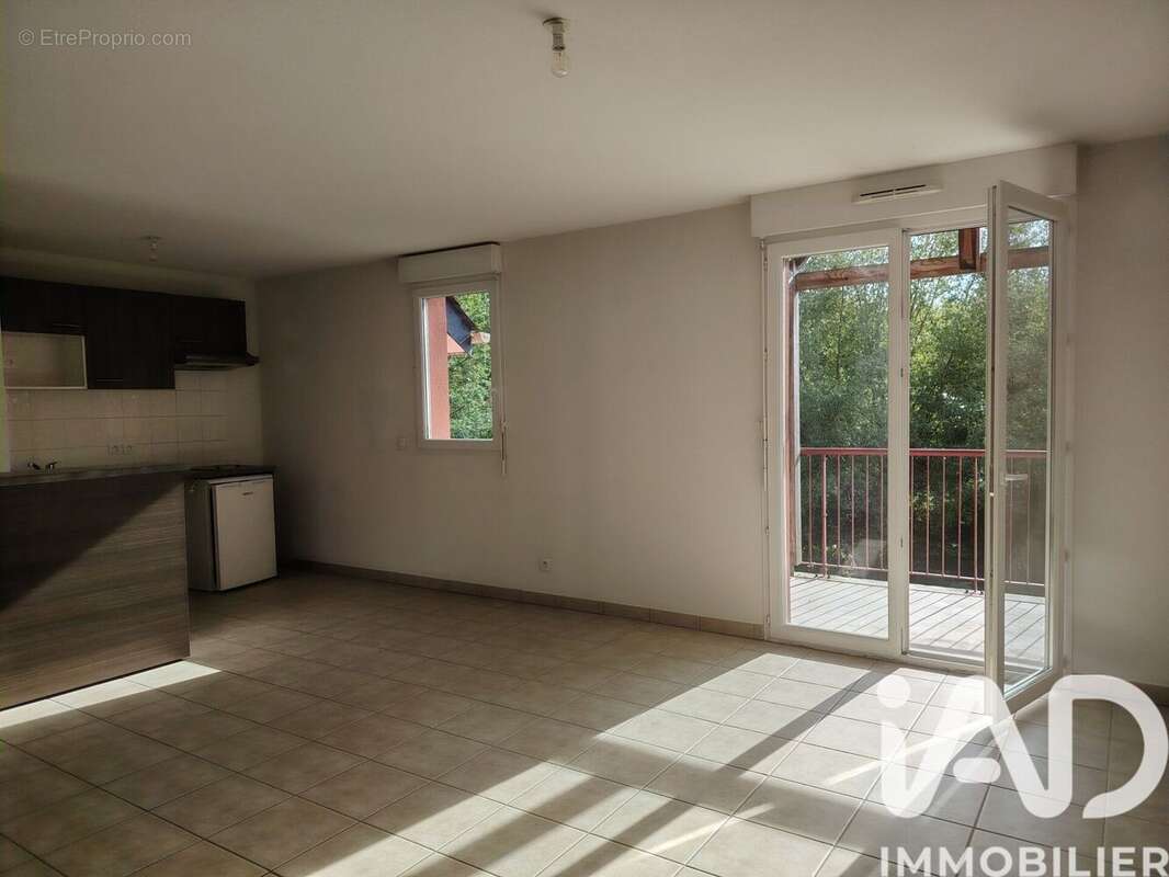Appartement 47 m² à La Riviere-Saint-Sauveur  - photo 5