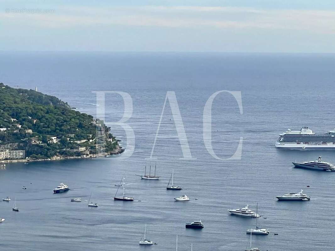 Maison à VILLEFRANCHE-SUR-MER