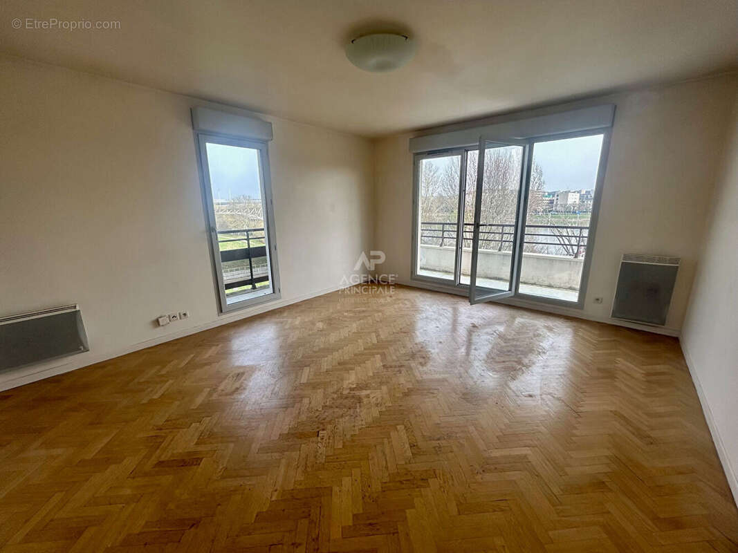Appartement à CARRIERES-SOUS-POISSY