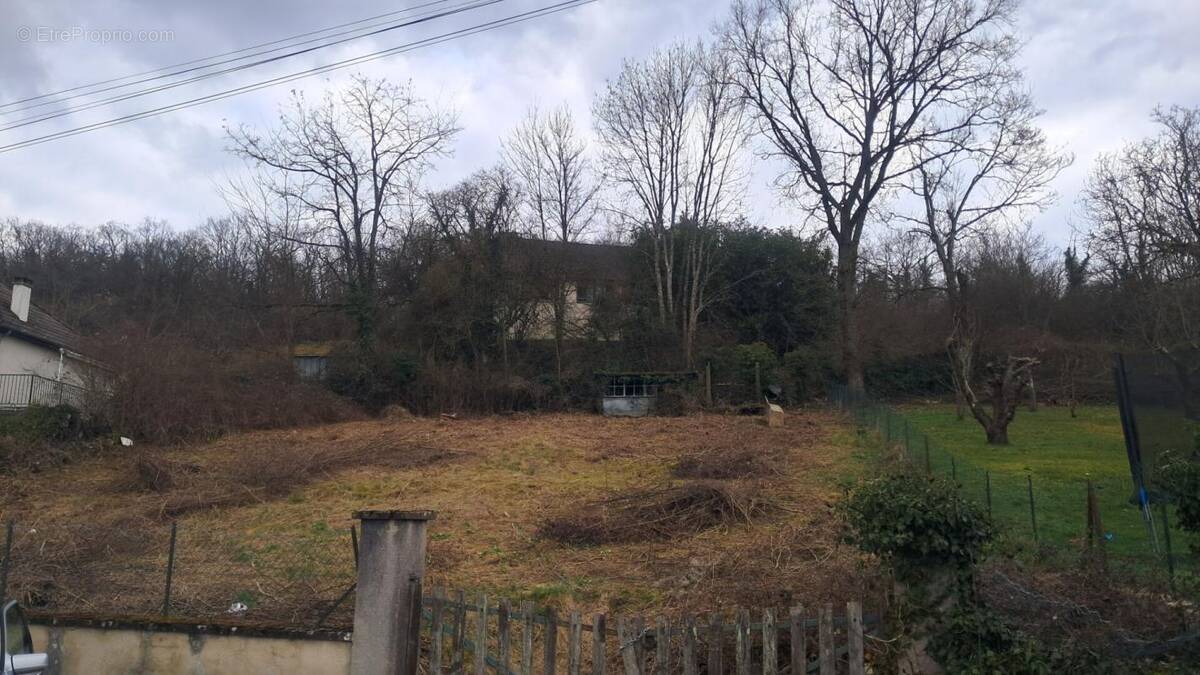 Terrain à CLAMECY