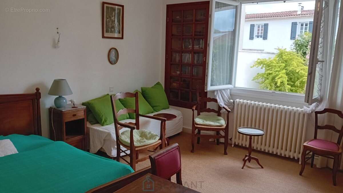 Maison à BREUILLET