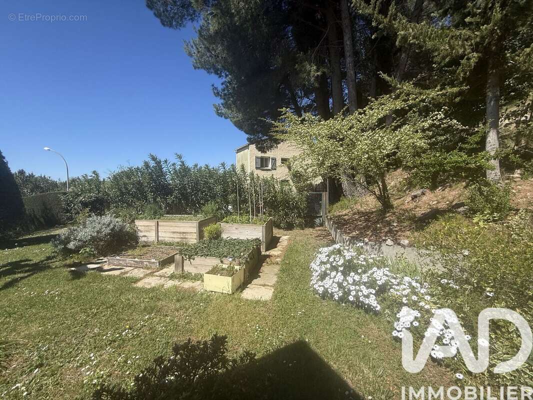 Photo 6 - Maison à ARAMON