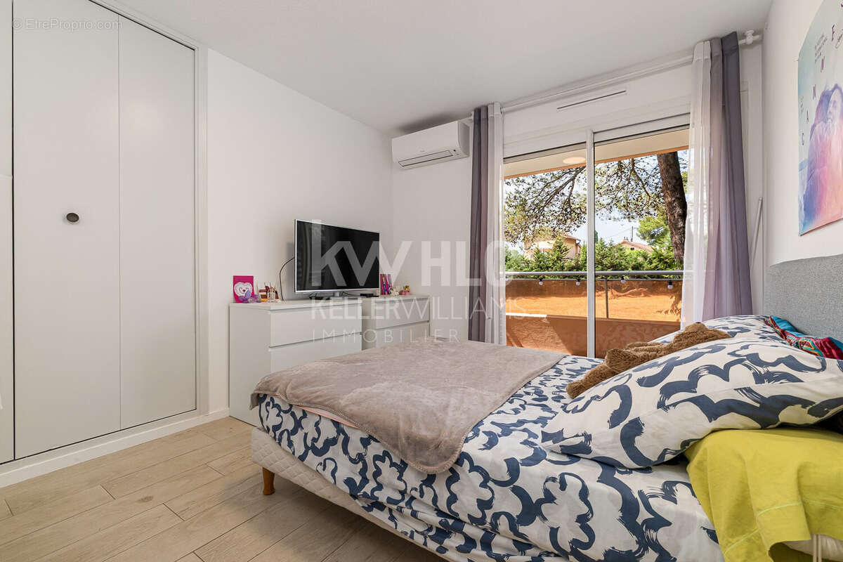 Appartement 65 m² à Le Cannet  - photo 5
