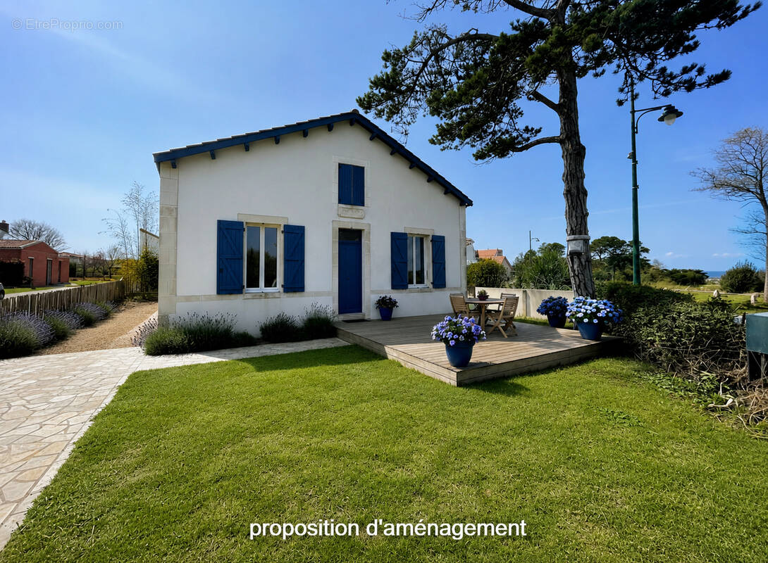Maison à PORT-DES-BARQUES