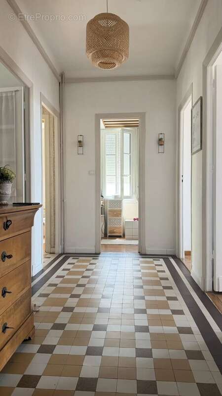 Musiciens - 2 Pièces de 82 m² en étage élevé - photo 12