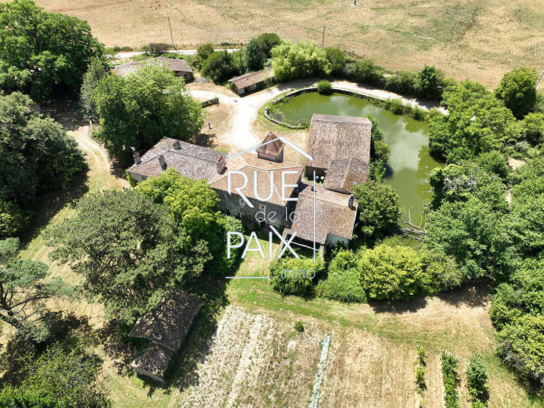 Maison à VASLES