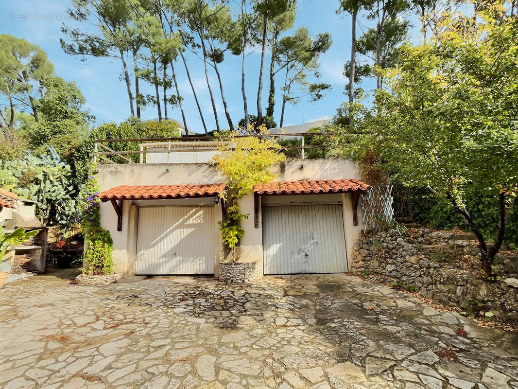 Maison à SAINT-VINCENT-DE-BARBEYRARGUES