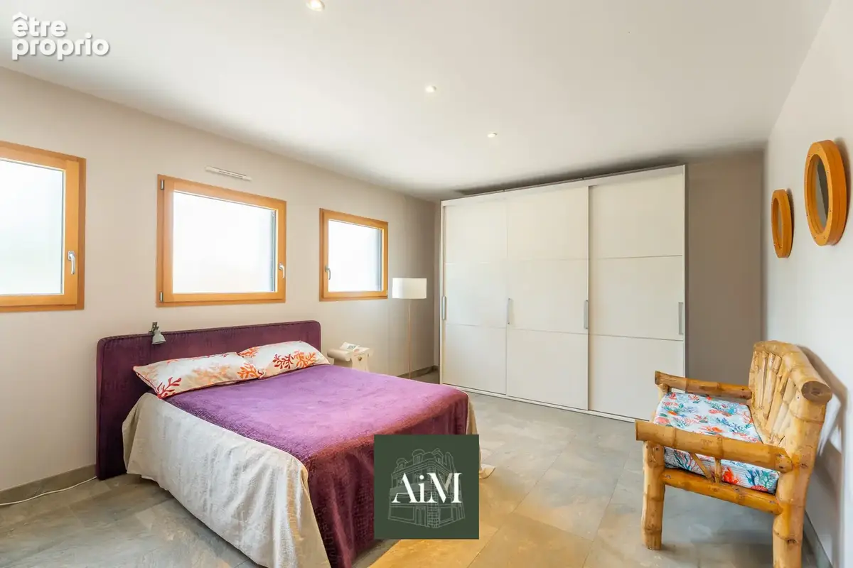 Maison d'architecte de 380 m2 avec piscine intérieure   Vannes - photo 12