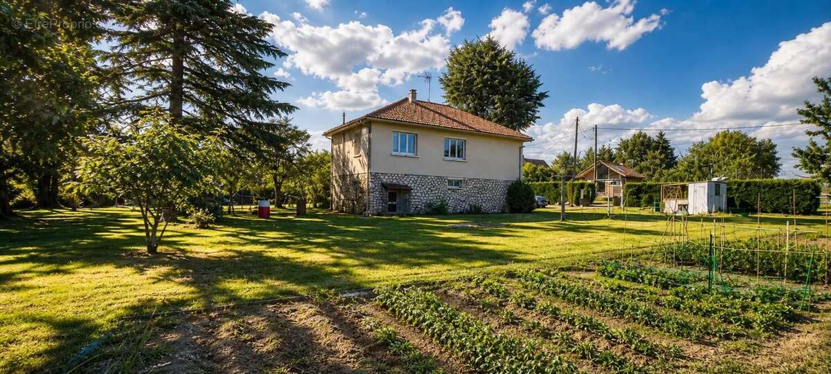 Maison de 3 pièces de 70 m² à Saulnay - photo 10