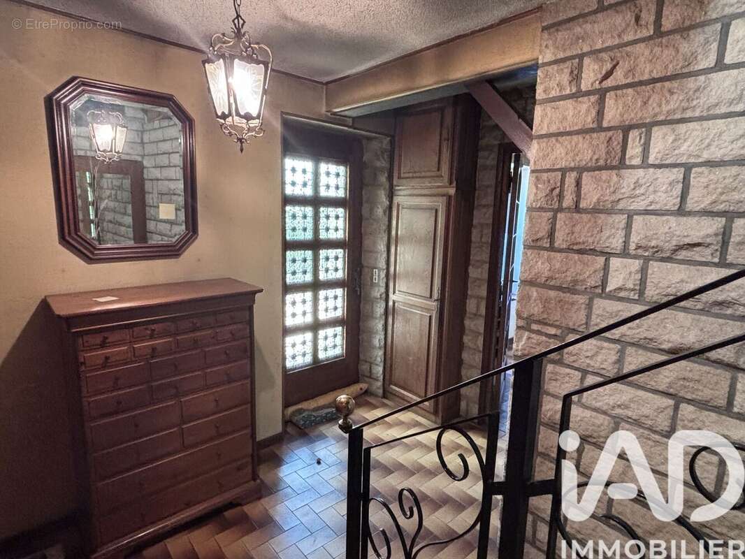 Maison 169 m² à Lanques-Sur-Rognon  - photo 7