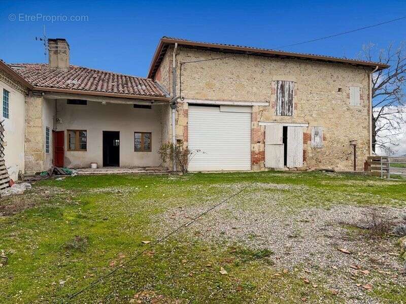 Maison à MIRADOUX