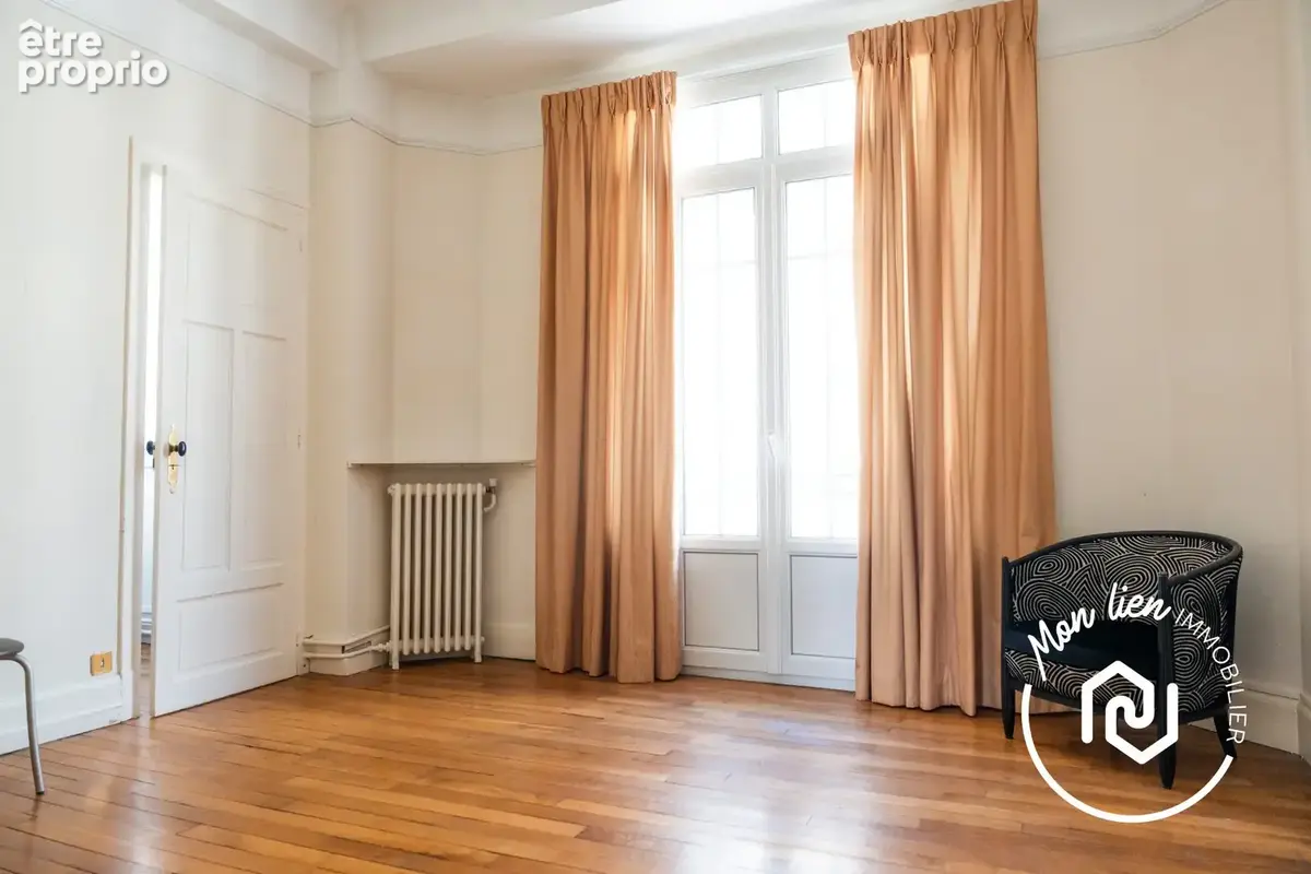 Appartement 5 pièces 147 m² à vendre à Tours (37000) - photo 8