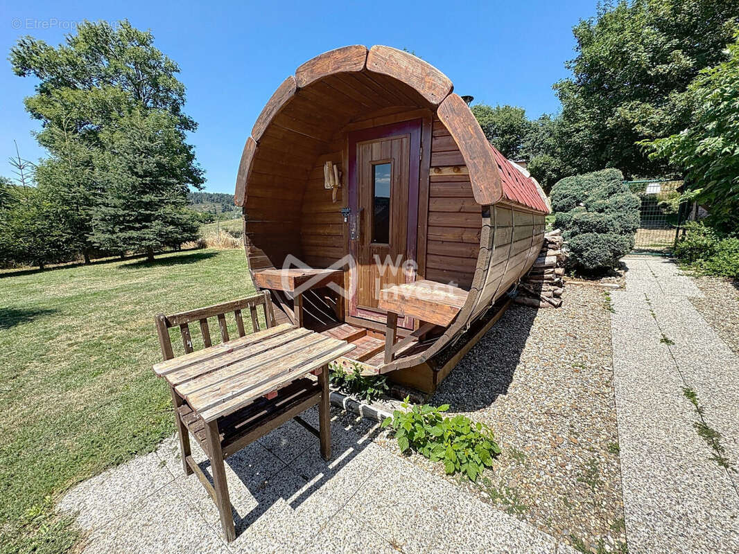 Maison à CHATEAUNEUF-DE-RANDON