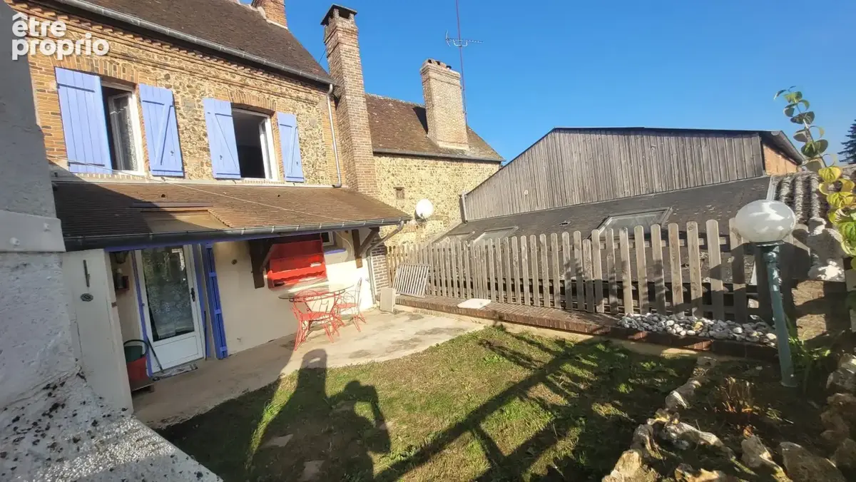 Photo 1 - Maison à GLOS-LA-FERRIERE