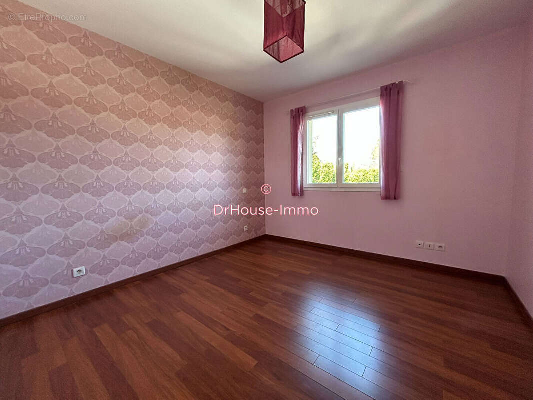 Maison à LE PIAN-MEDOC