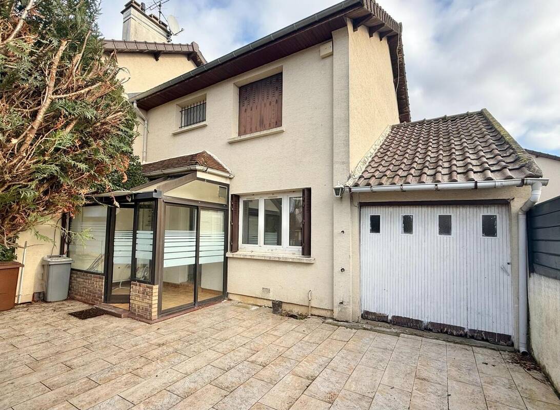 Photo 1 - Maison à MORANGIS