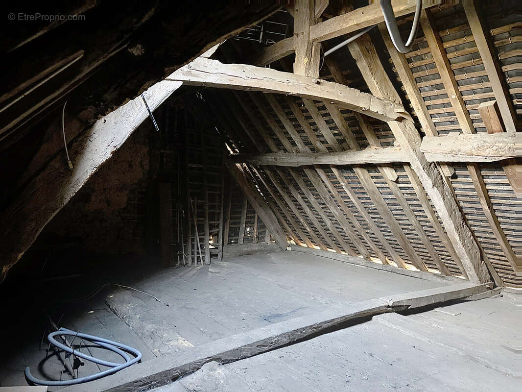 Maison à JUVIGNY-LE-TERTRE