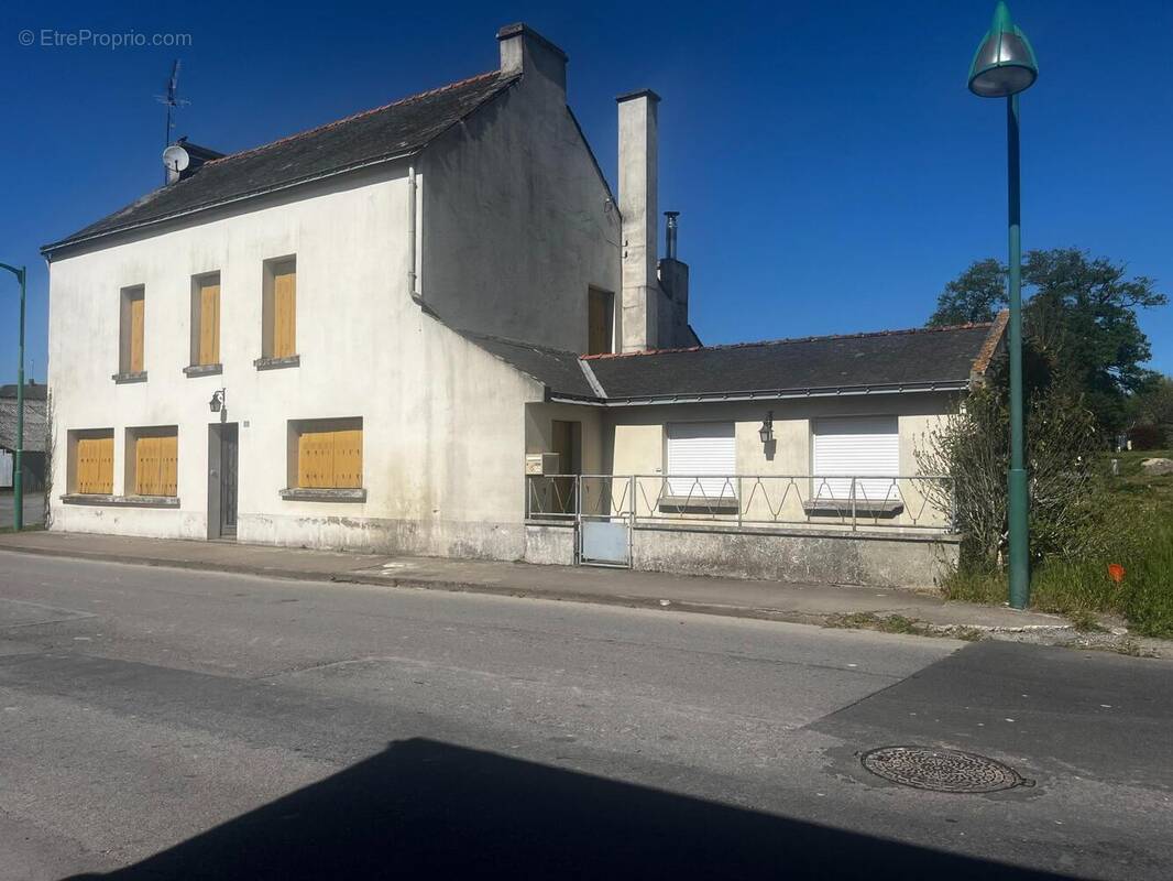 Photo 1 - Maison à CONQUEREUIL