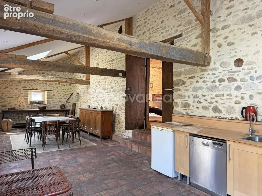 Propriété 12 pièces et dépendances - photo 12
