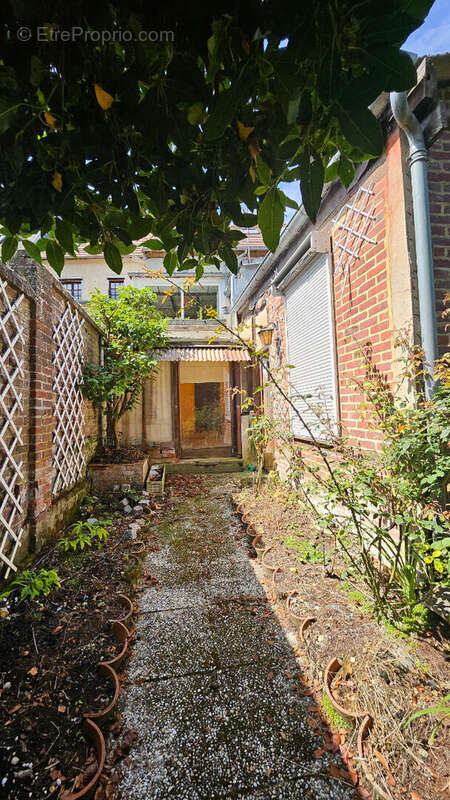 Maison à BEAUVAIS