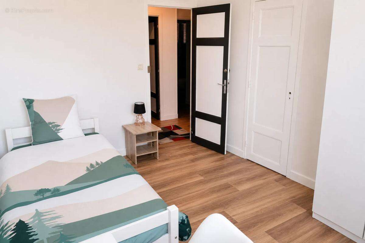 À vendre – Appartement 5 pièces avec locataire en place - photo 7