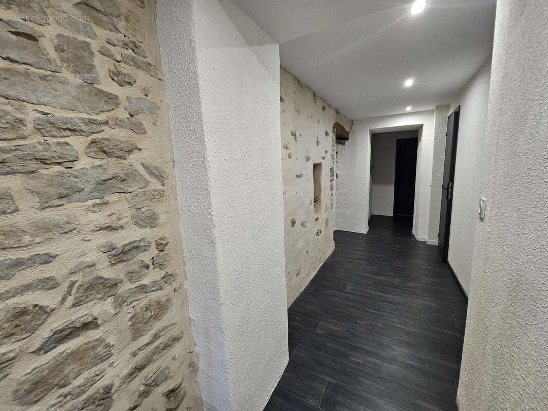 Appartement à ORNANS