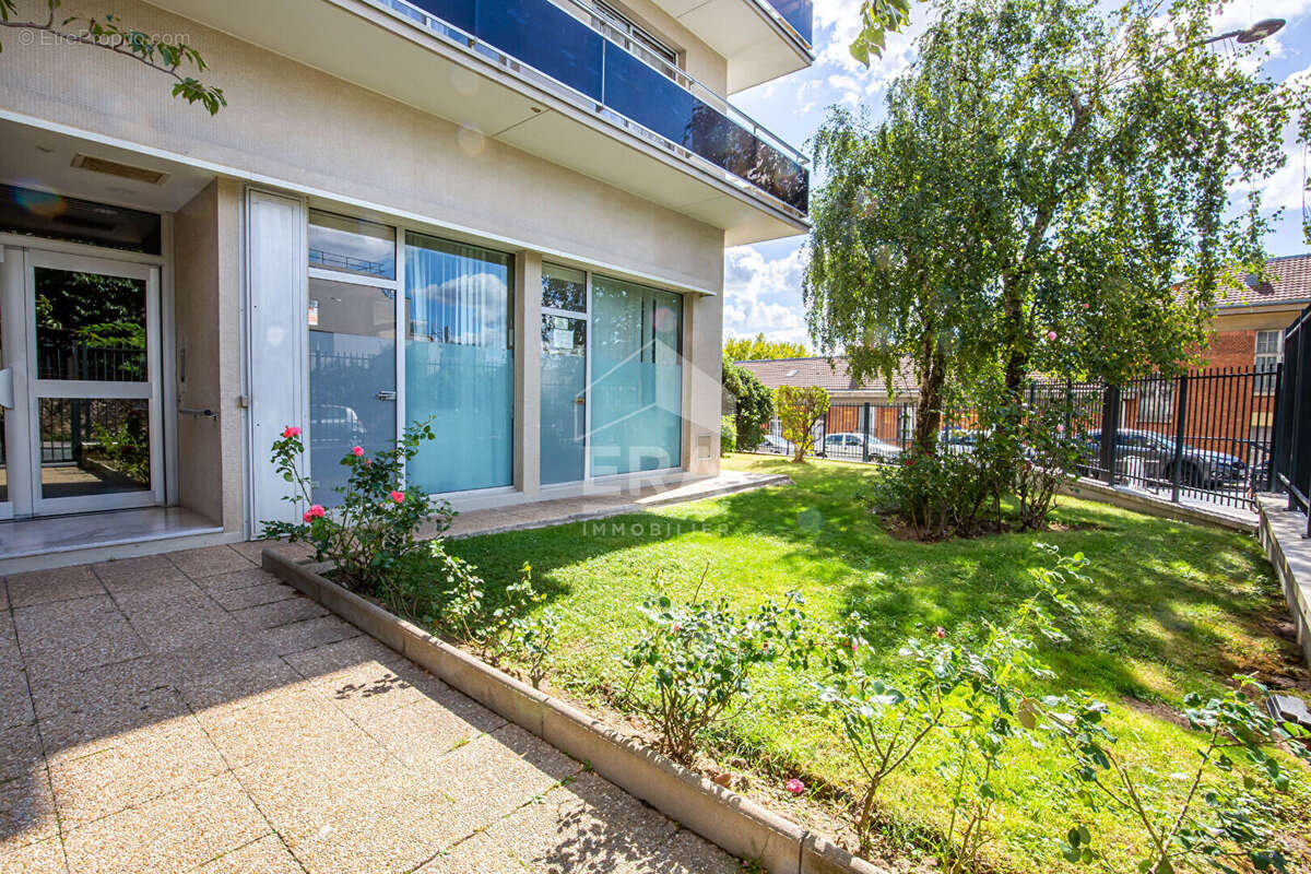 Appartement à PARIS-20E