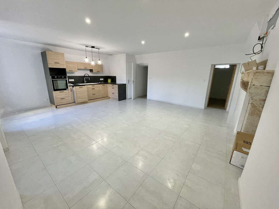 Appartement à THOISSEY