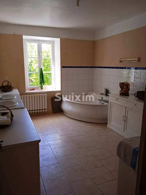 Maison à LAROQUE-D'OLMES