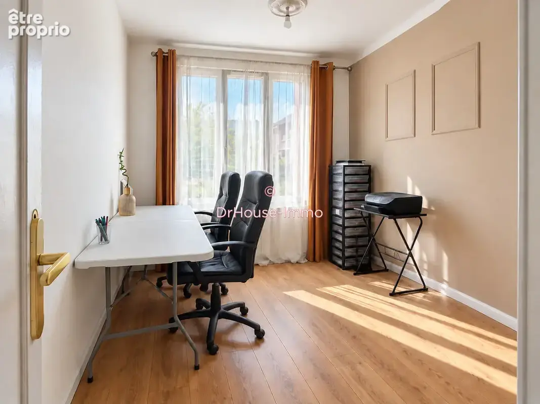 Appartement 4 pièces 65 m² à vendre à Gagny (93220) - photo 8