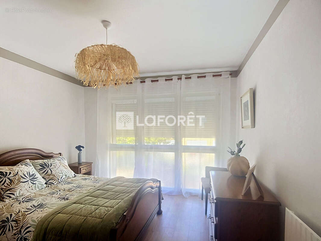 Maison Aubagne 4 pièce(s) 92.21 m2 - photo 7