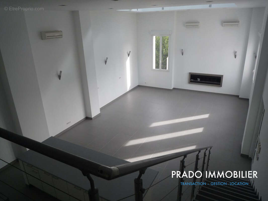 Appartement à MARSEILLE-11E
