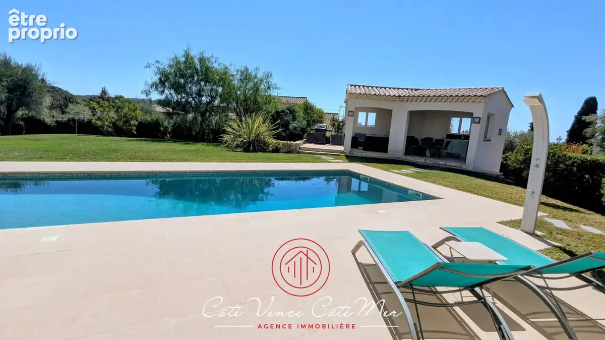 Maison familiale de 181 m2 avec piscine à Vence (06140) - photo 37