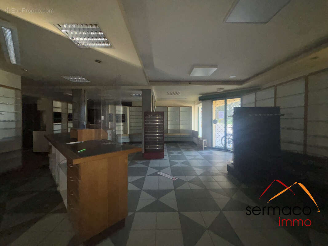 Commerce à SARREGUEMINES