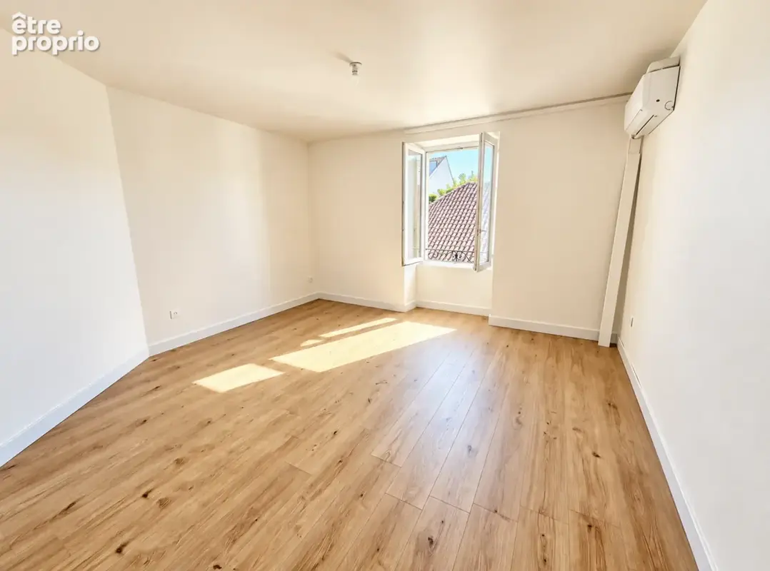 En exclusivité à Ronchamp : Bel appartement rénové de 115 m2 - photo 4