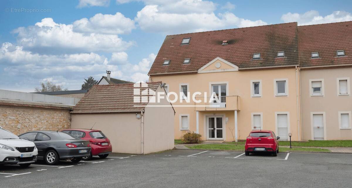 Appartement à DAMMARIE-LES-LYS