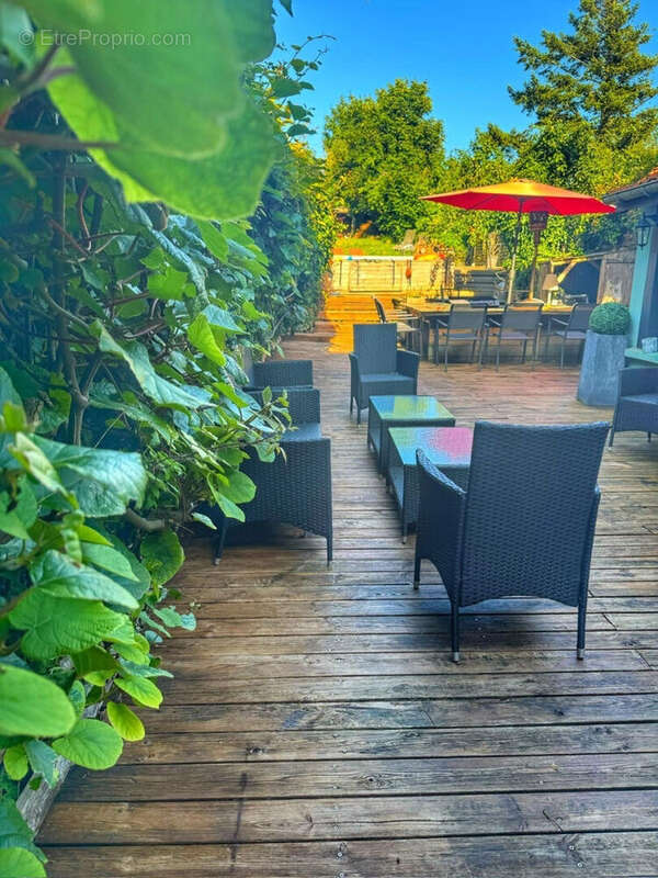 Maison à SAINT-MARTIN-BOULOGNE