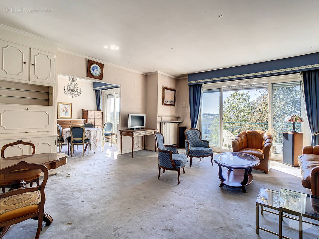 Appartement à GARCHES