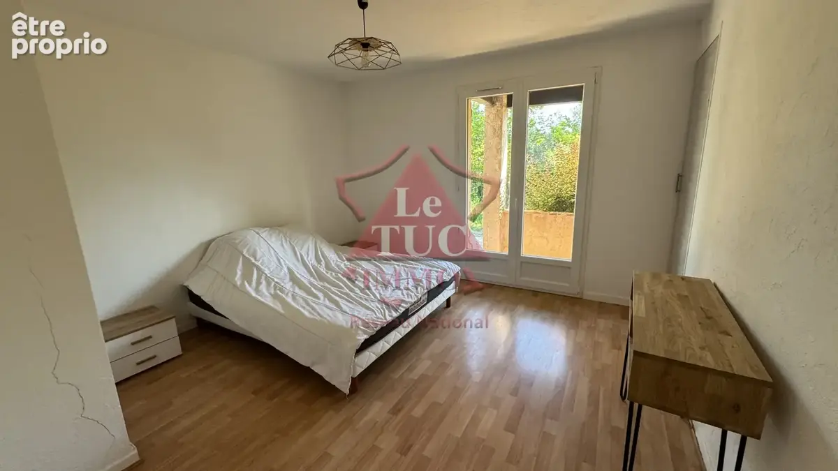 Grasse PLASCASSIER  Maison de plain-pied de 112 m2 avec annexes incluse terrain plat 2000 m2 - photo 15