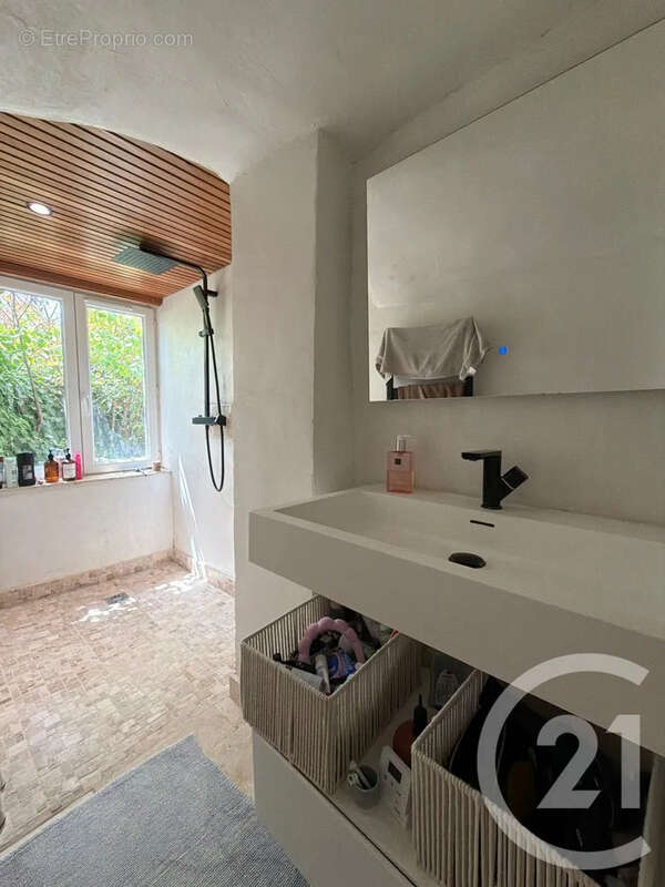 Maison à FELINES
