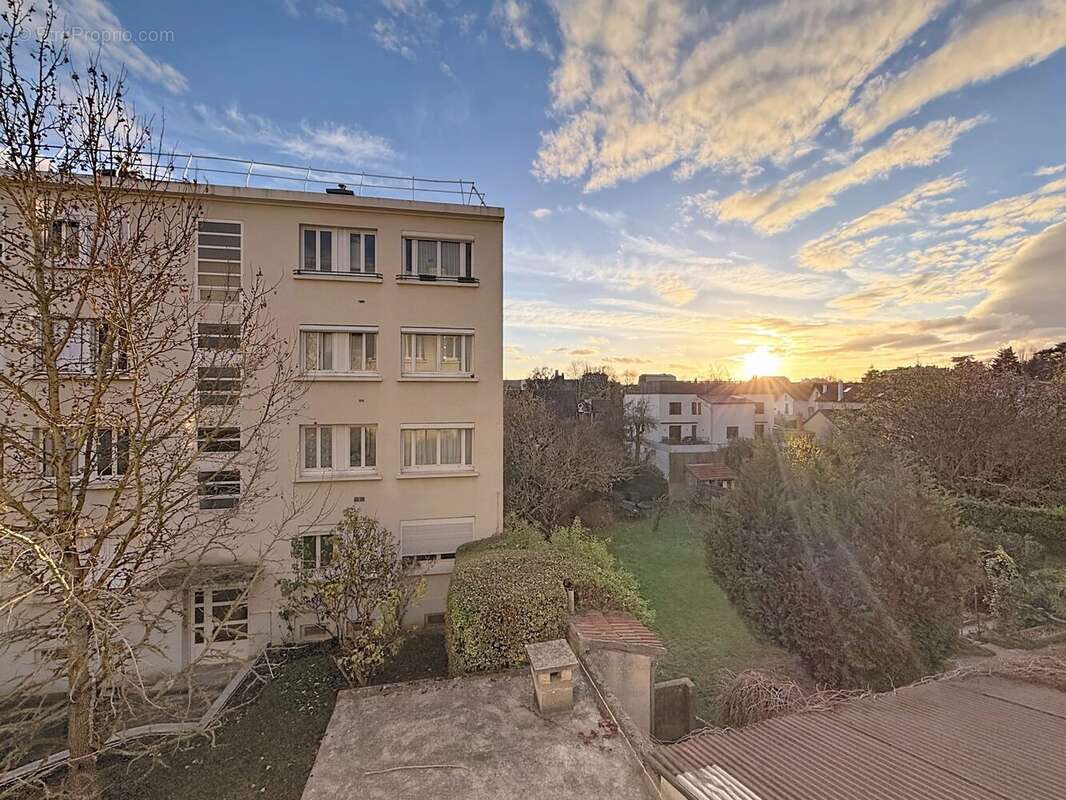 Appartement à GARCHES