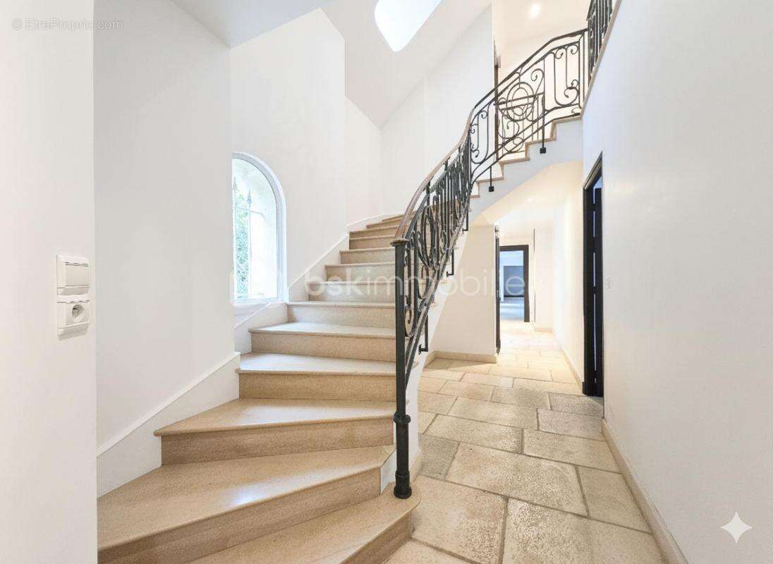 Maison à L&#039;ISLE-ADAM