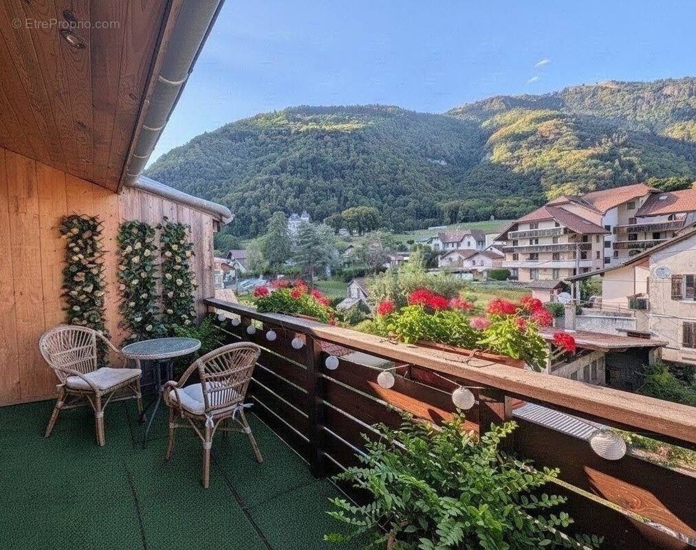 Appartement à SAINT-JEOIRE