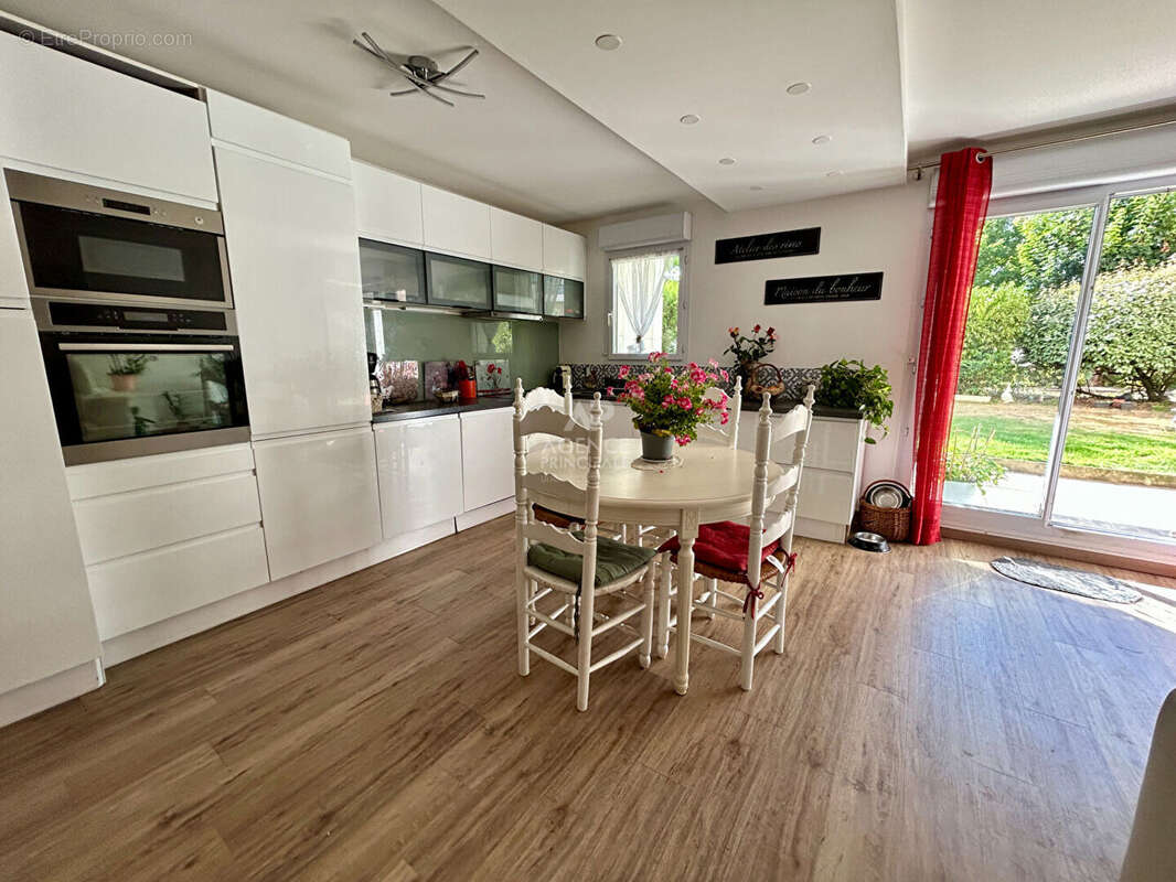 Appartement à POISSY