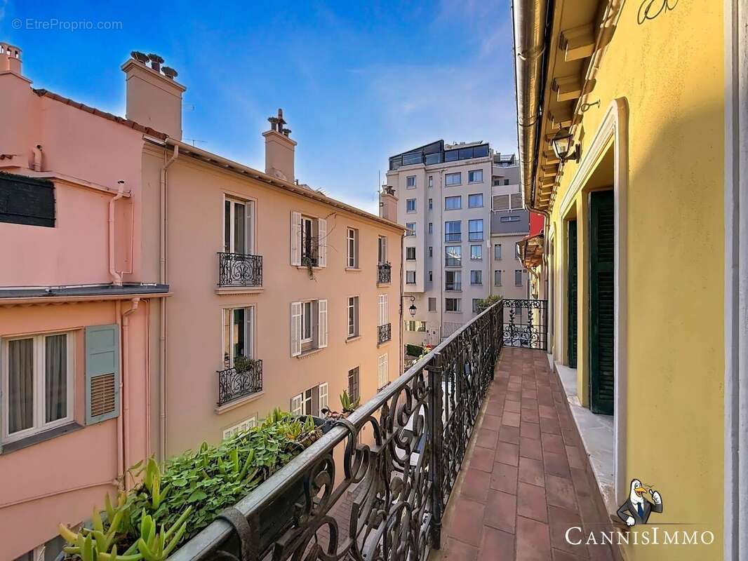 Appartement à CANNES