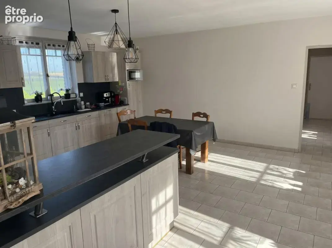  Superbe Maison Individuelle de 147 m² avec Jardin, Garage et 4 Chambres ! - photo 5